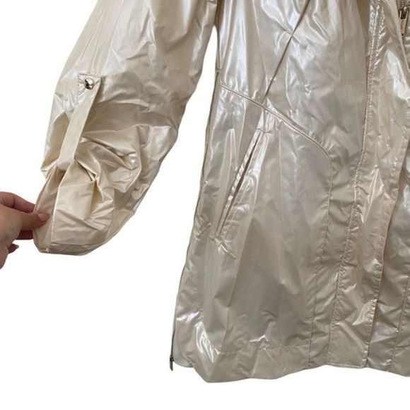 RINO & PELLE Pearl Rainjacket - Picture 2 of 5